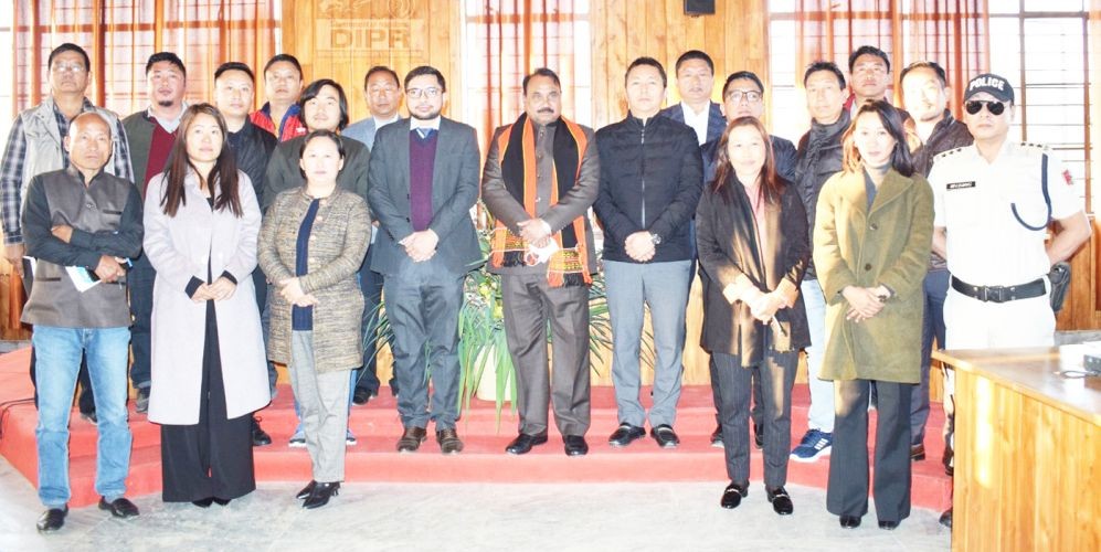 Minister of State for MSME, Bhanu Pratap Singh Verma visited Peren district on January 5. (DIPR Photo)